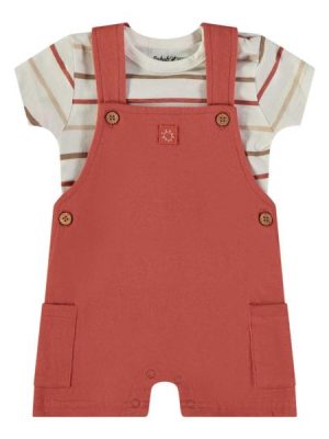 Peto rojo teja y camiseta